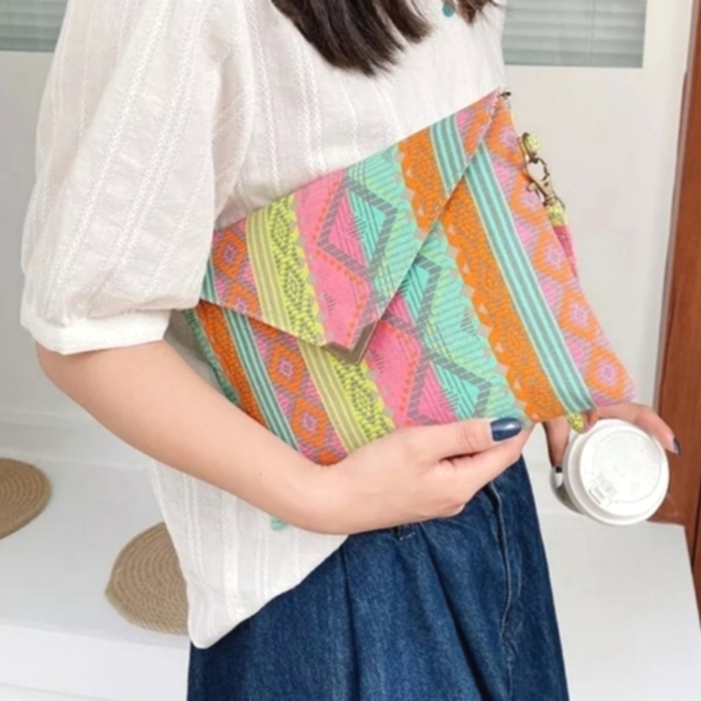 Colleen Colorful Clutch - Neon